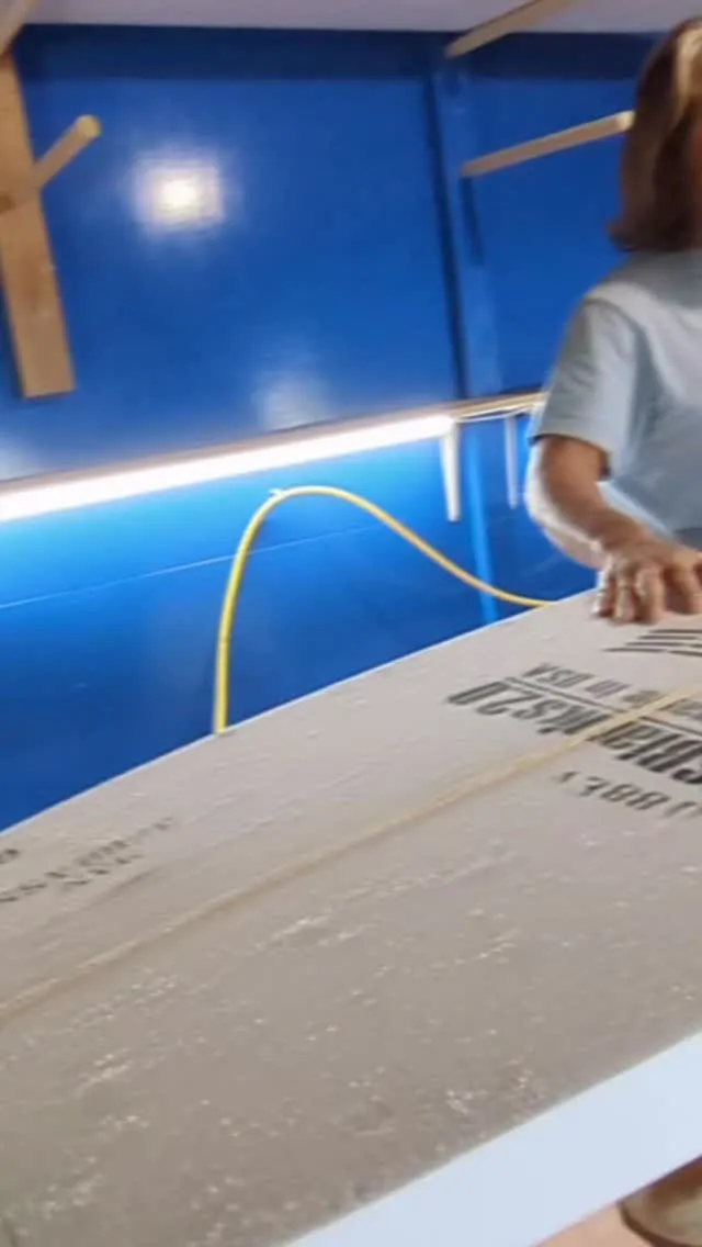 「80歳までに乗れるサーフボード」